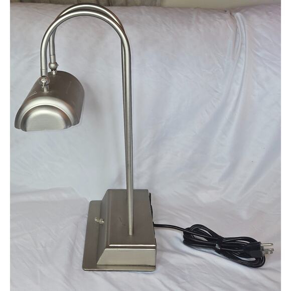 Vintage Art Deco Brushed Steel Tech Desk Lamp Outlet Plugs Phone Outlets Chrome - Picture 5 of 16
